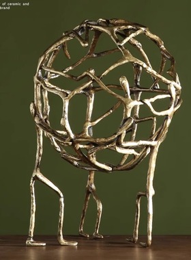 欧美式客厅样板房书桌软装饰品创意金属铜艺术品球形抽象人物摆件