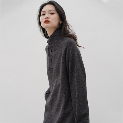 简约H版型羊绒羊毛半高领连衣裙