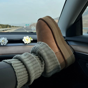 新款2024牛皮雪地靴加厚平底低帮冬季防滑时尚保暖大码男款棉鞋女