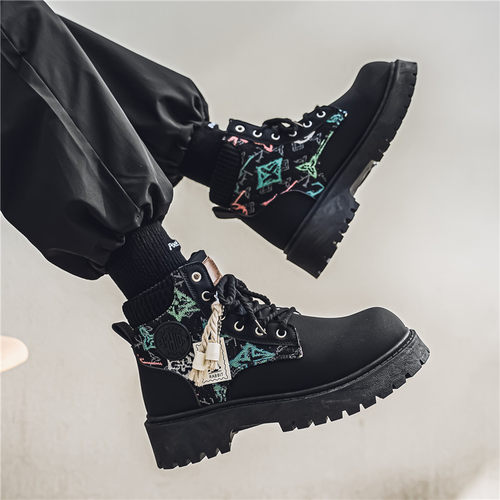 马丁靴男款冬季高帮美式工装短靴青少年户外运动机车骑行黑色皮鞋