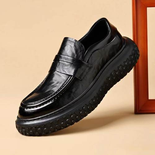男鞋冬季防滑休闲正装商务皮鞋男士一脚蹬软底轻便百搭黑色乐福鞋
