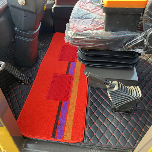 三一SW966956K铲车脚踏垫