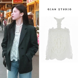 爱情怎么翻译高允真同款蕾丝挂脖吊带小背心绝美气质度假风上衣女