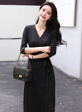 Rouje dvf js2025年新款一片式真丝裹身连衣裙黑色法式气质修身夏