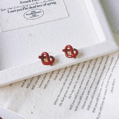 爱心面包设计师耳钉小众耳环