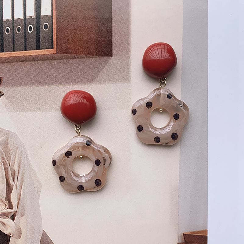 Margot手作耳环酒红色复古港风