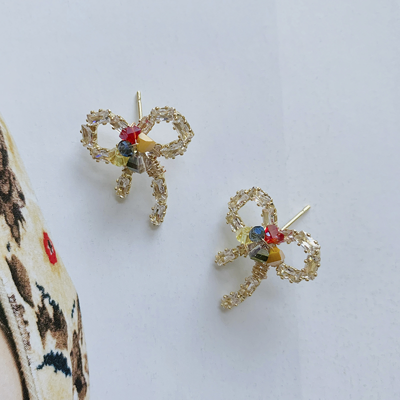 七彩水晶编织蝴蝶结耳钉