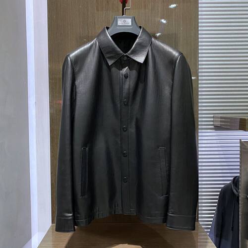 黑色羊皮方仕翻领男士单皮衣
