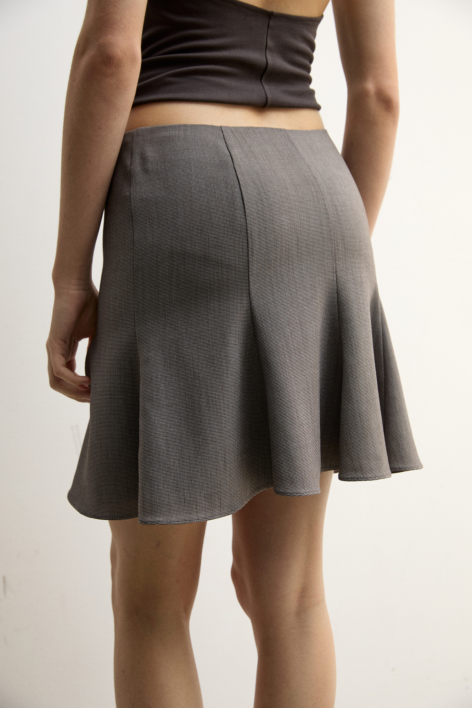 灵动多片式拼接鱼尾半身裙