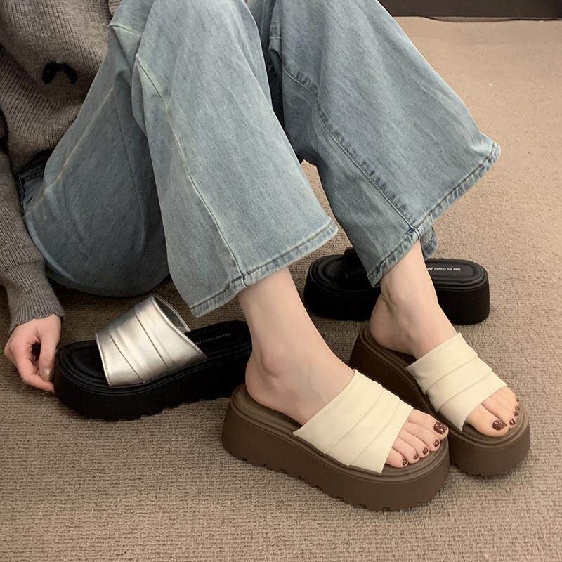 松糕厚底高跟凉拖鞋女夏外穿2026新款配裙子高级感沙滩一字拖凉鞋