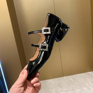 2026新款水钻法式玛丽珍鞋春秋黑色高跟鞋女粗跟浅口小皮鞋单鞋子