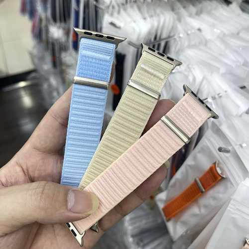 适用华强北CD12X/CD20Max苹果iwatchs11智能46MM手表编织磁吸表带