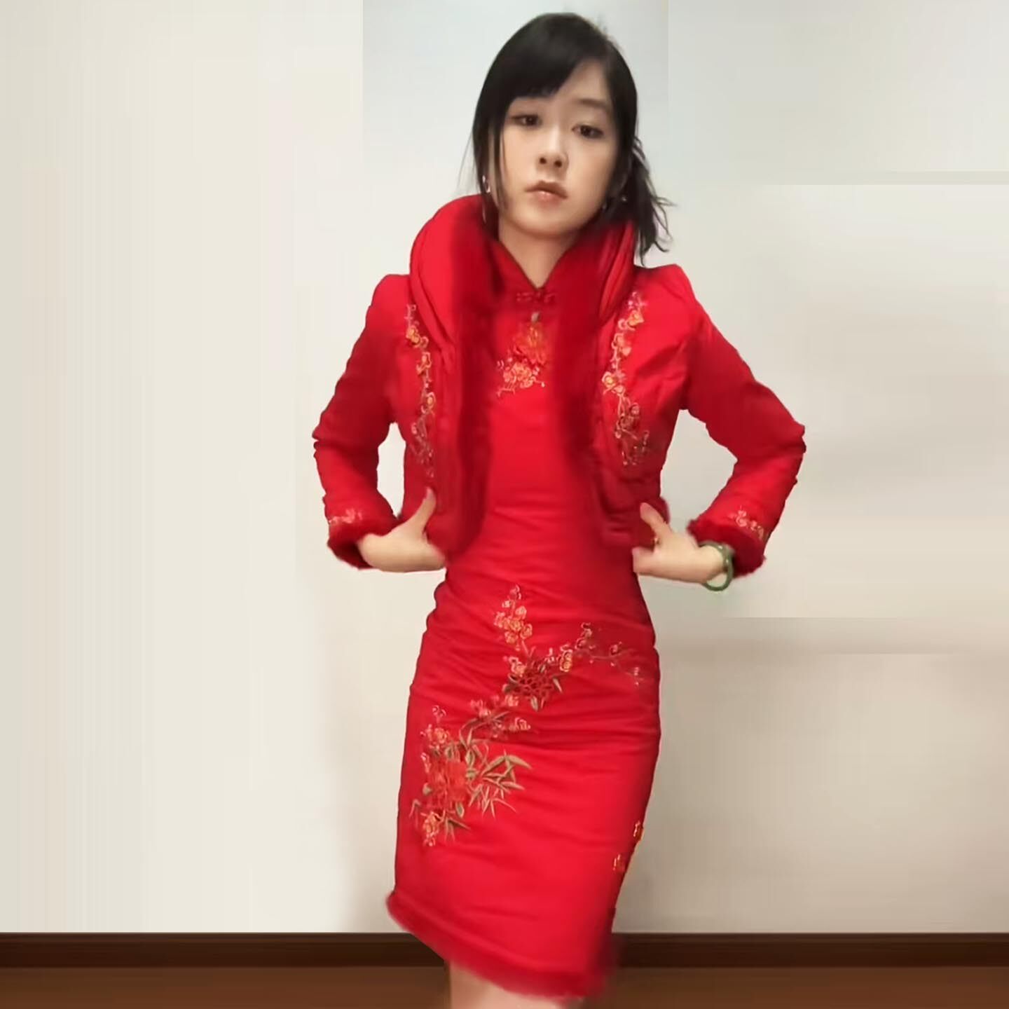 秋冬国风气质改良旗袍外搭两件套修身加棉棉质婚套敬酒服喜庆礼服