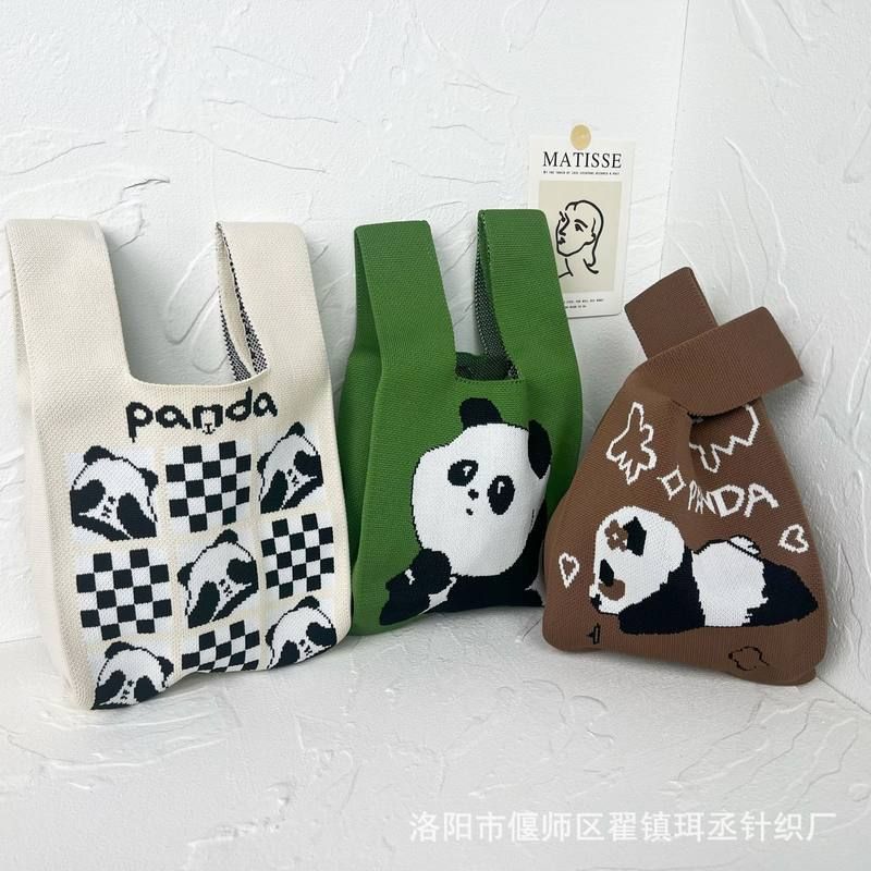 手腕女士包熊猫针织高级感加厚
