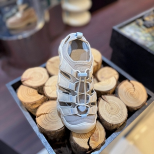 不退换全韩百货KEEN韩代26春女动休闲鞋 6C24 KNSO6E104