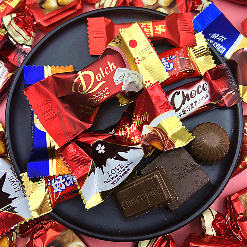 混合多种混装巧克力办公休闲零食