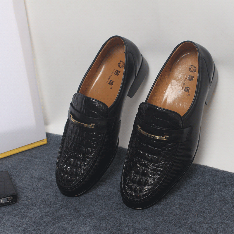 春秋季柔软中年羊皮鞋压花舒适套脚正装鳄鱼纹精品透气潮黑色男鞋