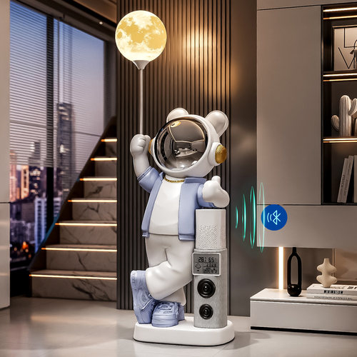 太空人宇航员落地摆件