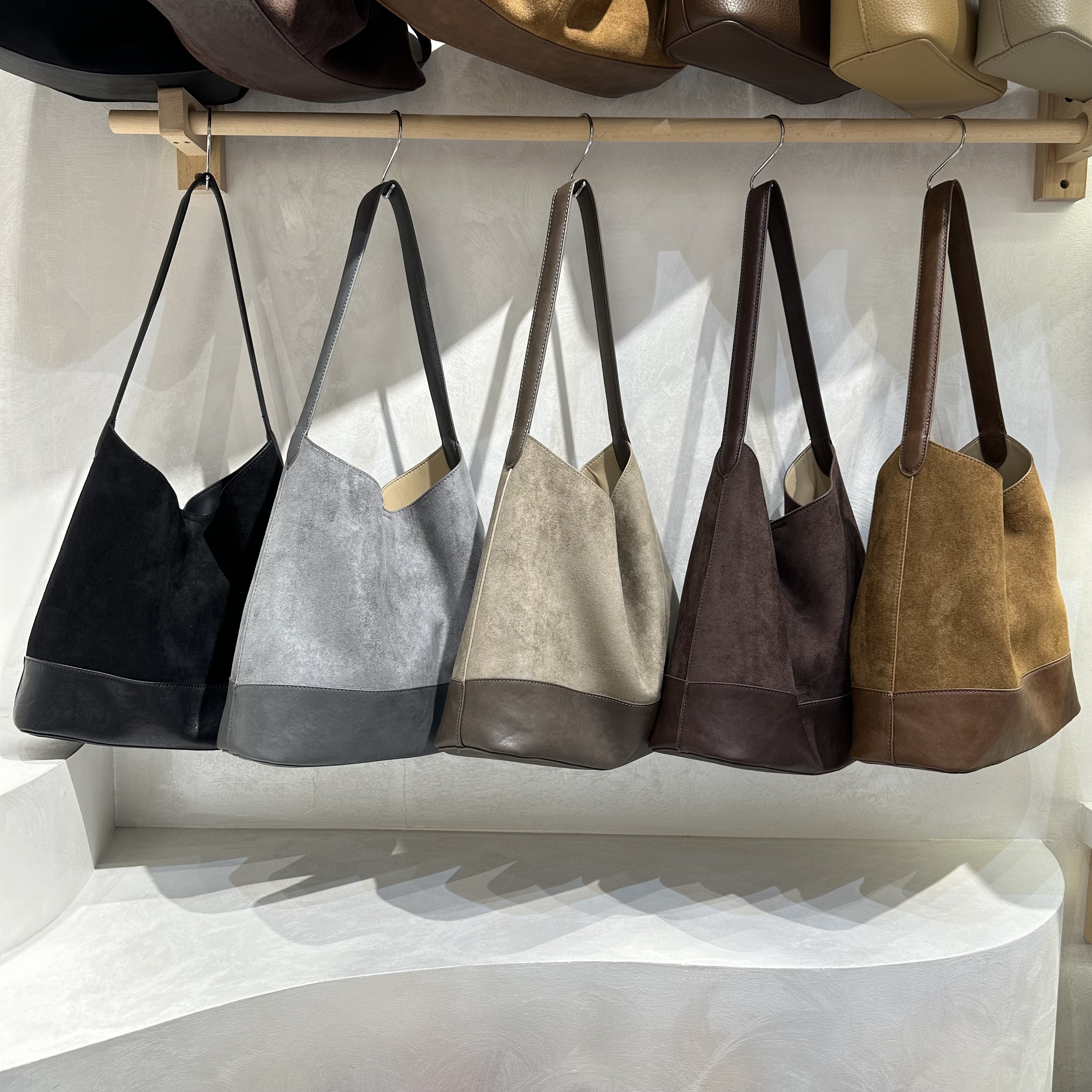 撞色时尚拼接绒面托特子母包