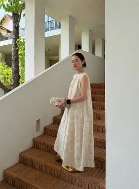 26春法式重工钩花度假风A字长裙精致肌理感松弛感无袖连衣裙C8676