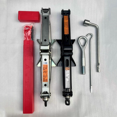 适用于日产尼桑奇骏千斤顶摇杆扳手拖车钩换胎工具原厂随车工具