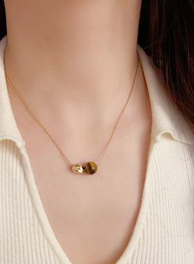 秋冬新款金属方块虎眼石项链个性气质时尚简约复古设计感锁骨链女