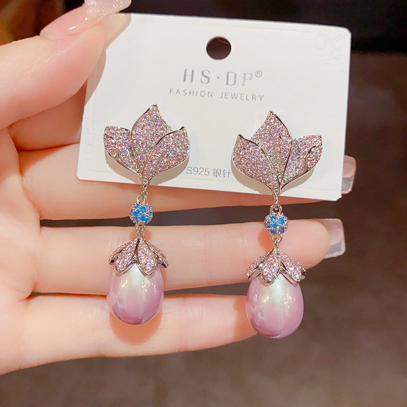 s925银针时尚高级感独特花朵珍珠耳坠法式优雅温柔复古女气质耳环使用感如何?