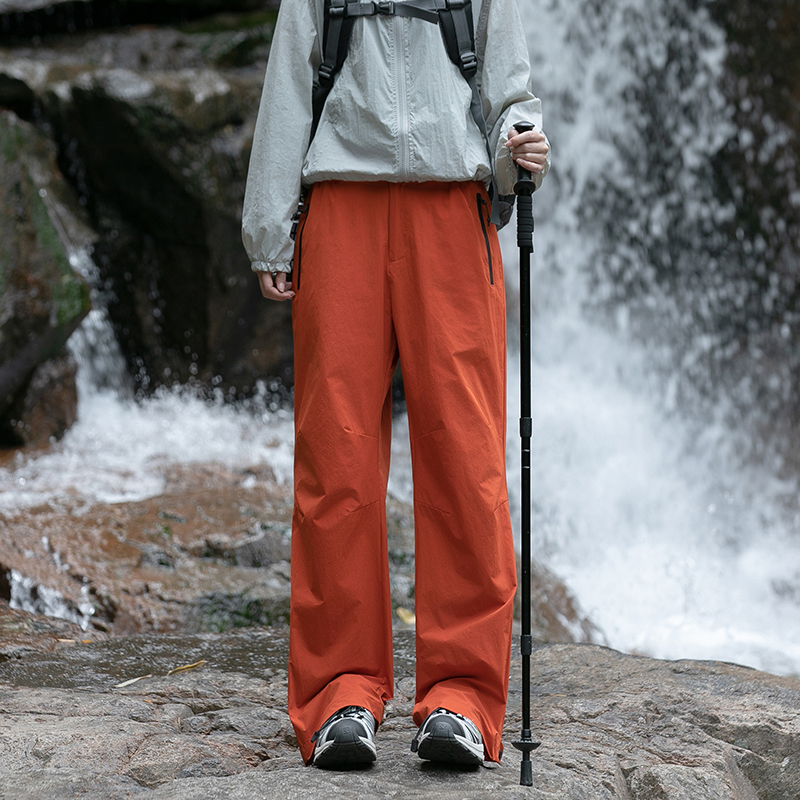 新款冲锋裤女款春秋款户外登山裤防水防风透气工装裤计感长裤男士