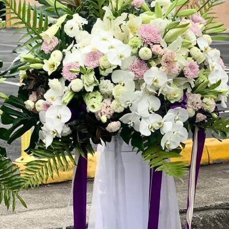 台灣花店台北高雄臺南台中桃園宜蘭花蓮新竹追弔告別式喪禮花篮