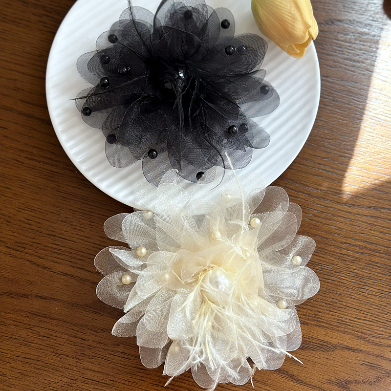 气质羽毛钉珠花朵胸针薄纱超仙