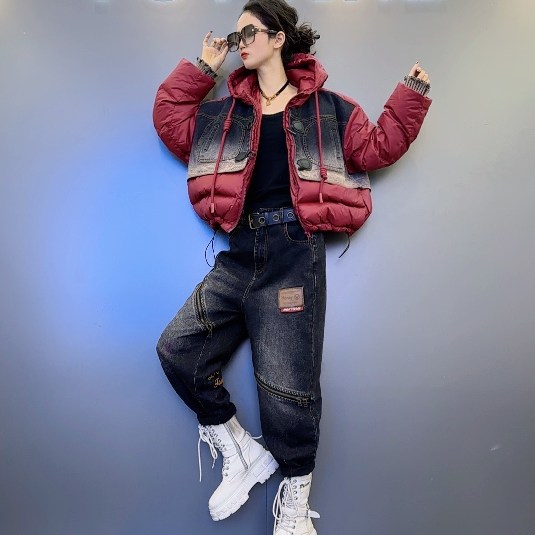 无品牌休闲风常规款连帽