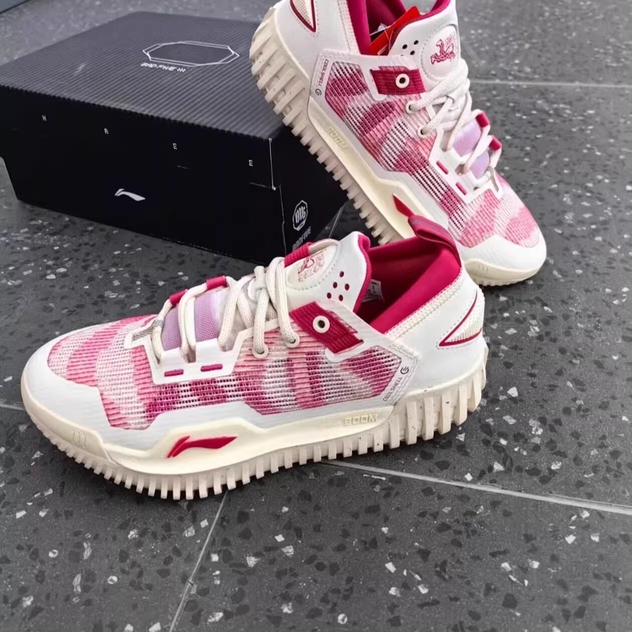 李宁反伍3Low篮球鞋24新款男子低帮耐磨防滑高回弹缓震专业宿迁仓