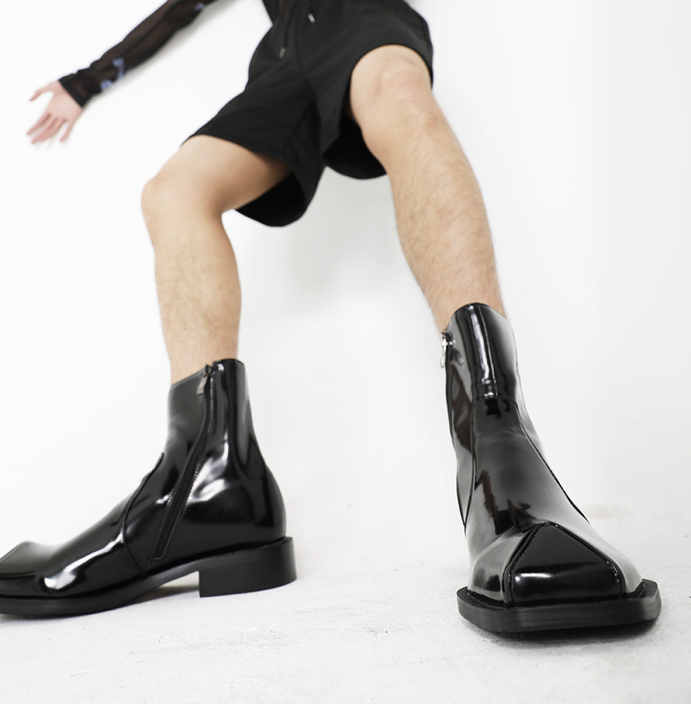 az43 原创定制亮皮暗黑小众设计夸张三角立体鞋头亚文化复古男靴