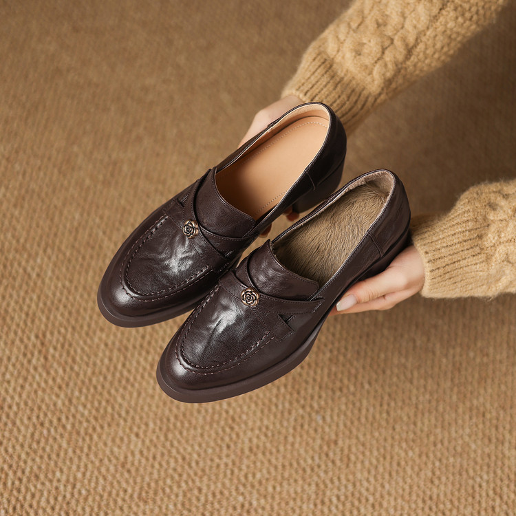 法式老钱风乐福鞋2025英伦秋冬一脚蹬真皮粗跟单鞋豆豆加绒小皮鞋