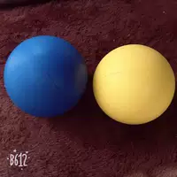 Одиночный хоккейный шарик