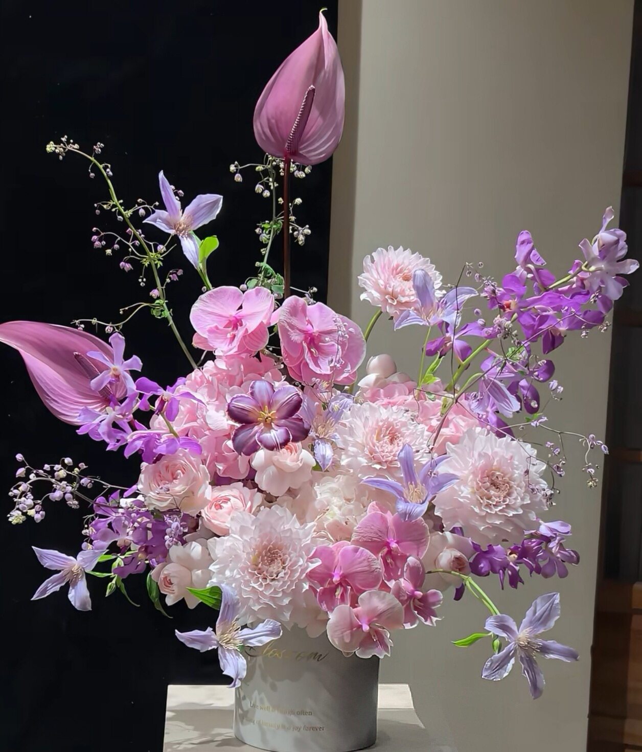 西安花店同城送花抱抱桶鲜花生日商务长辈情人节母亲节教师节花礼