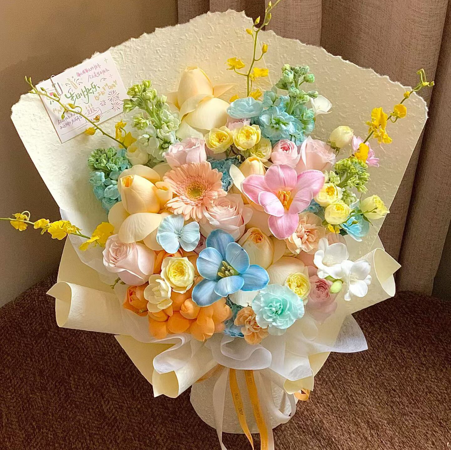 西安花店生日祝福高级感毕业季爱情文艺拍照满天星多头玫瑰花束