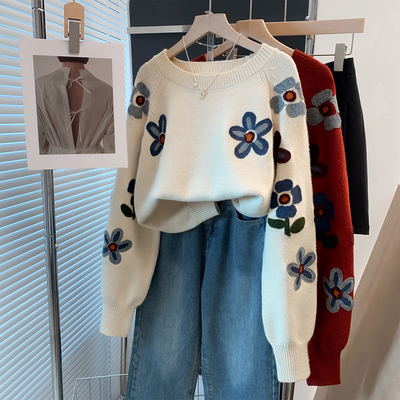 绣花圆领毛衣女打底衫宽松针织衫