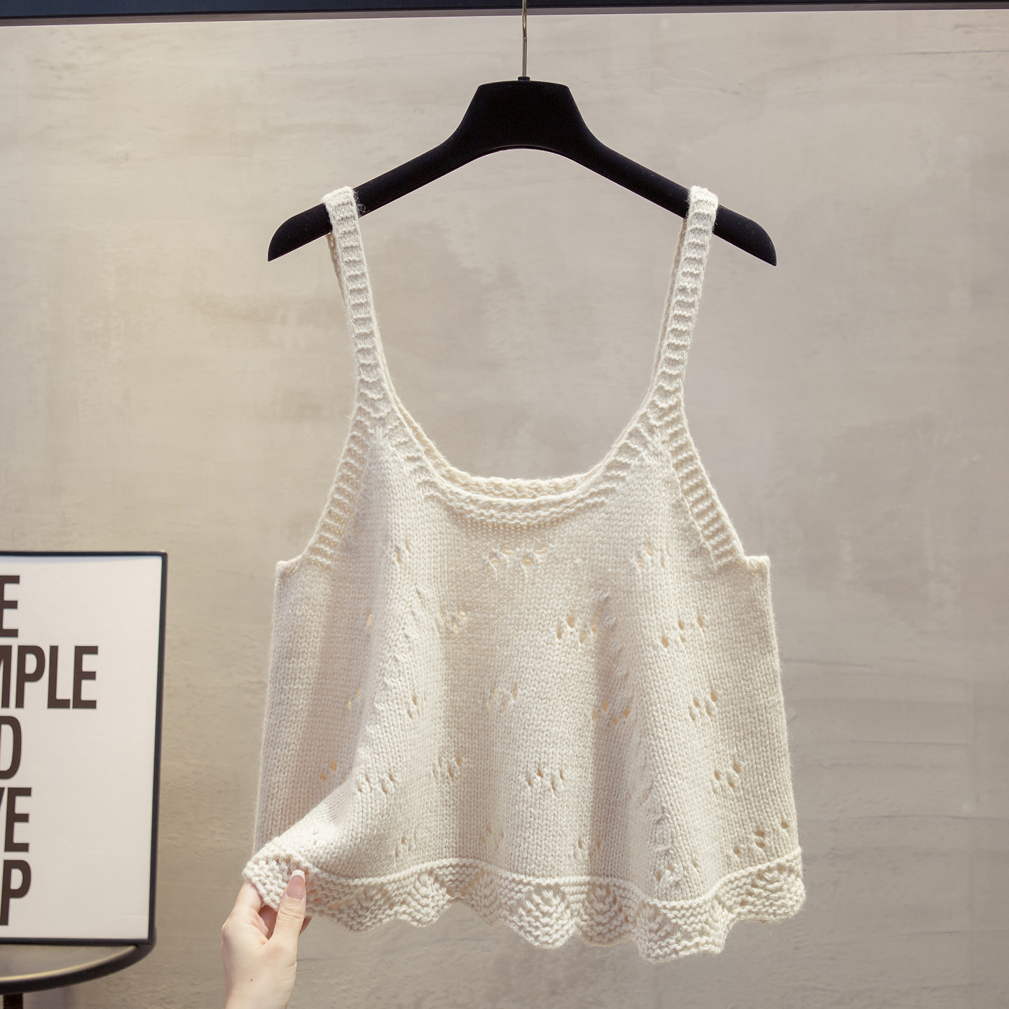 镂空花边吊带针织马甲背心女2025秋冬新款宽松外穿马夹毛衣坎肩潮