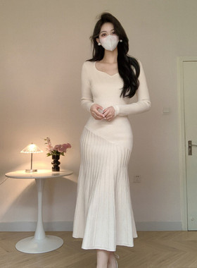 Amy的店外贸品质针织秋冬超好看温柔风杏色长袖连衣裙毛衣长裙女