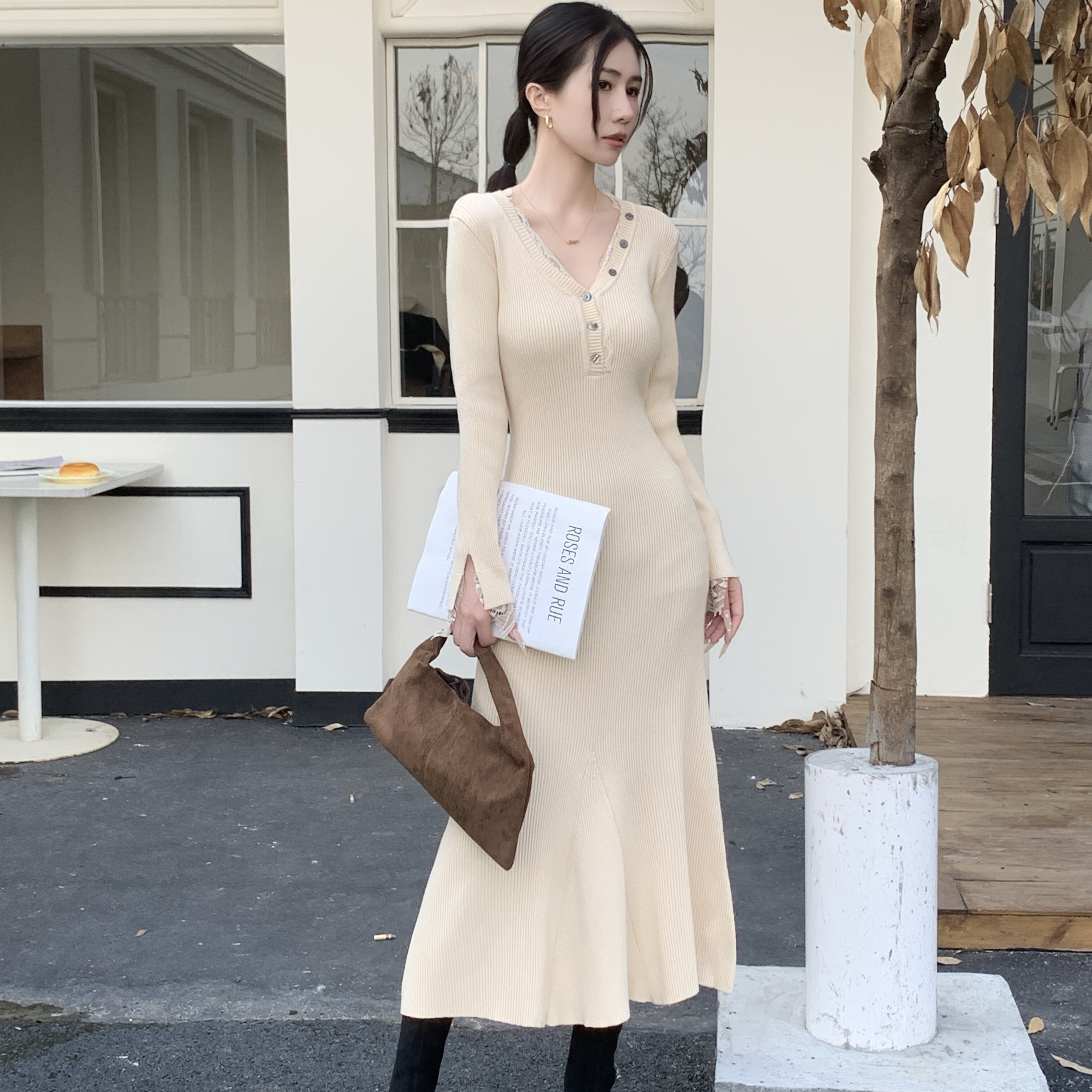 2025秋冬新款复古显瘦连衣裙