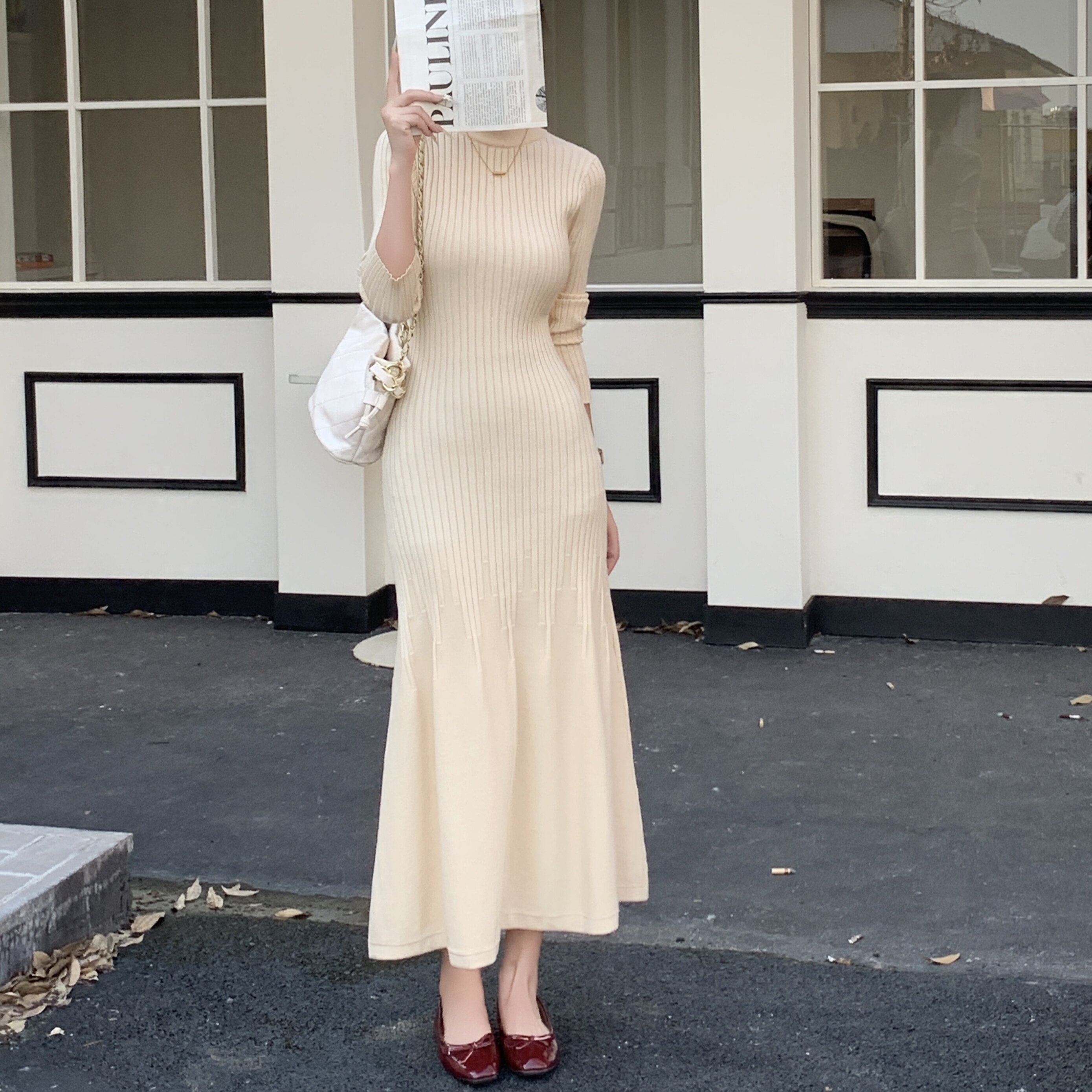 2025秋冬新款轻熟风针织连衣裙