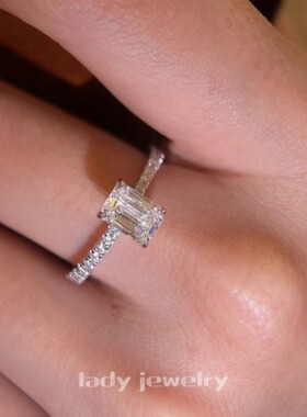 蕾迪高定［小蛮腰白色方切方糖］s925银镀18k金1克拉戒指