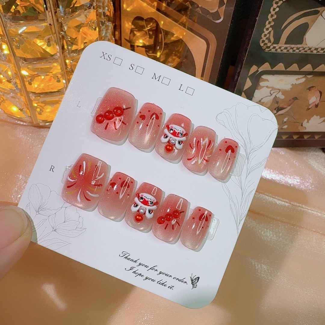2026年新款可爱醒狮穿戴甲成品美甲贴片粉色系带蝴蝶结甲片指甲贴,彩妆/香水/美妆工具,穿戴甲/甲片,淘宝优惠券,粉丝福利购,淘宝优惠卷