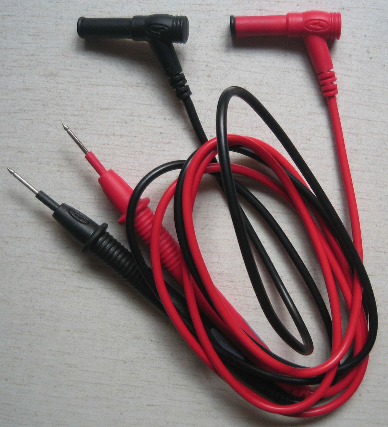 深圳 优利德 原装 20A 表笔 万用表 钳形表等全系列 通用