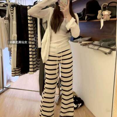 早春条纹针织微喇裤女拖地长裤女