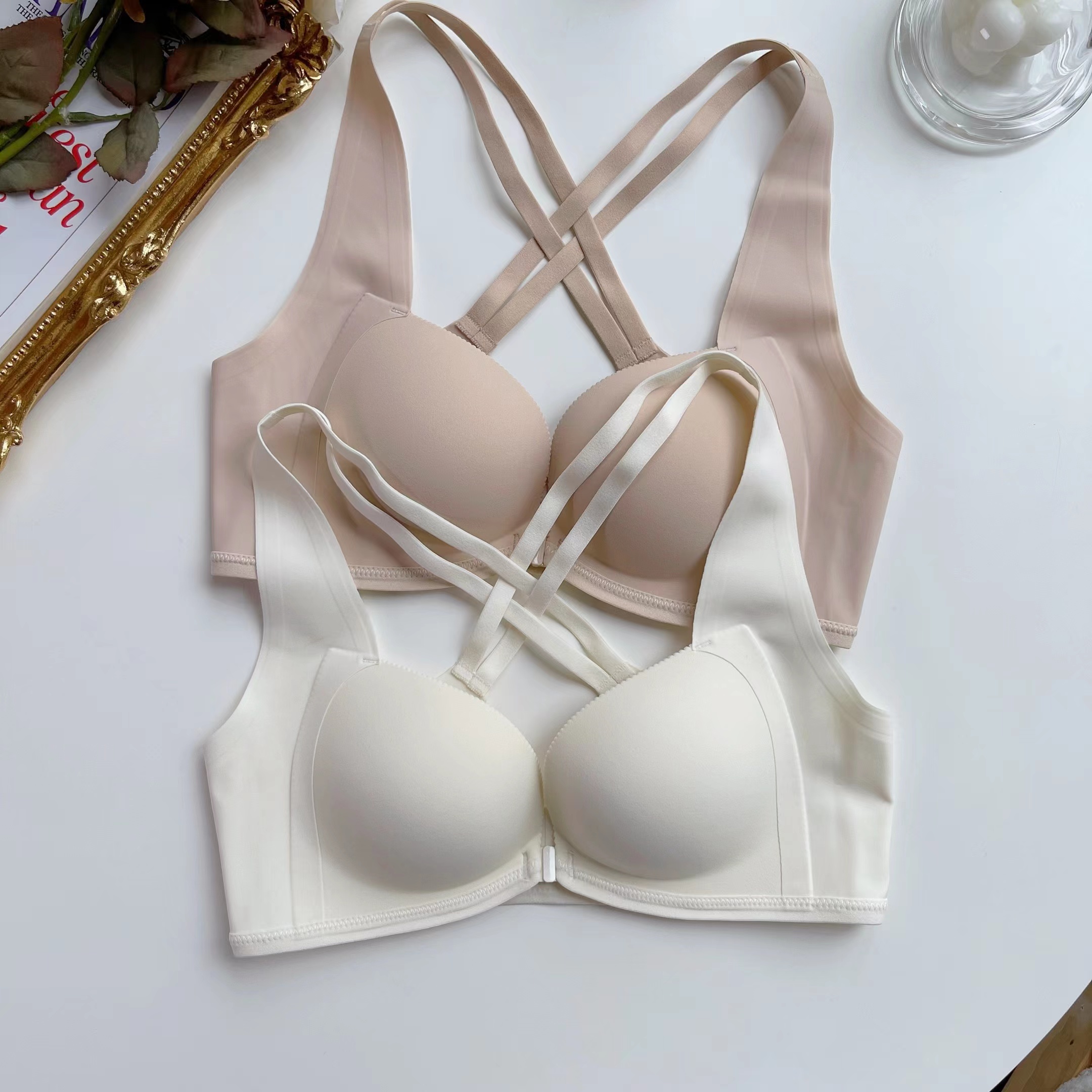 交叉美背无钢圈内衣前开扣