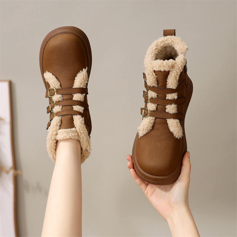 加绒保暖短靴女2025冬季百搭毛毛靴扣带装饰防滑软底侧拉链马丁靴
