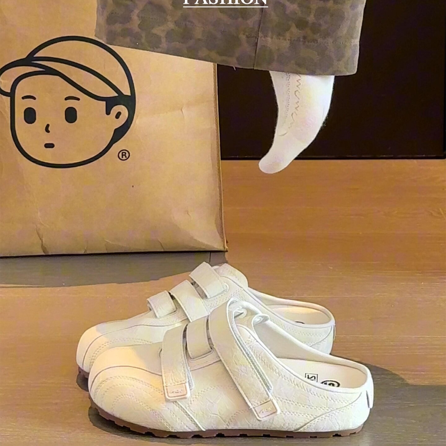 品牌真皮厚底增高包头拖女夏外穿2026新款德训半拖小白鞋勃肯凉拖