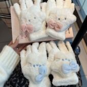 新款 可爱星星kitty手套女冬季 KT猫毛绒保暖防寒学生加厚骑行五指